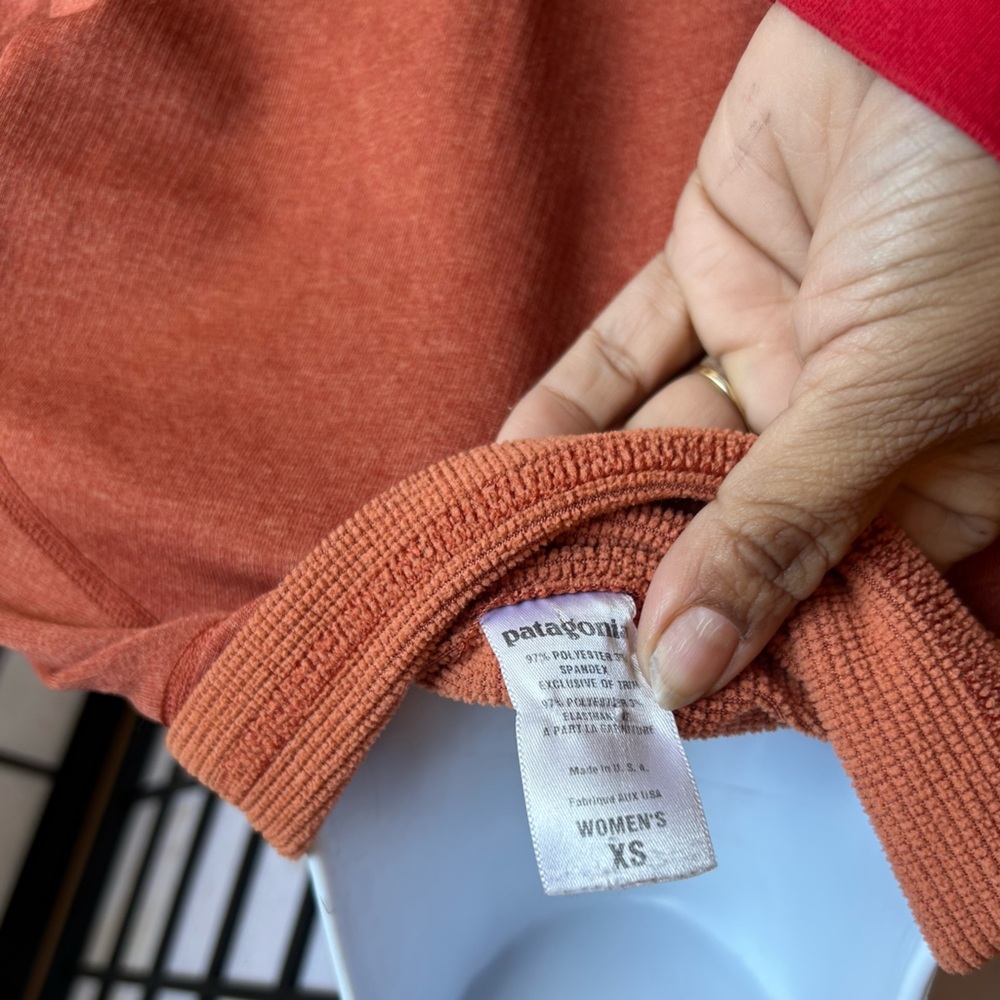 Patagonia Women’s Quarter Zip Jacket Pullover Lightweight Base Layer S- XS - Picture 7 of 7